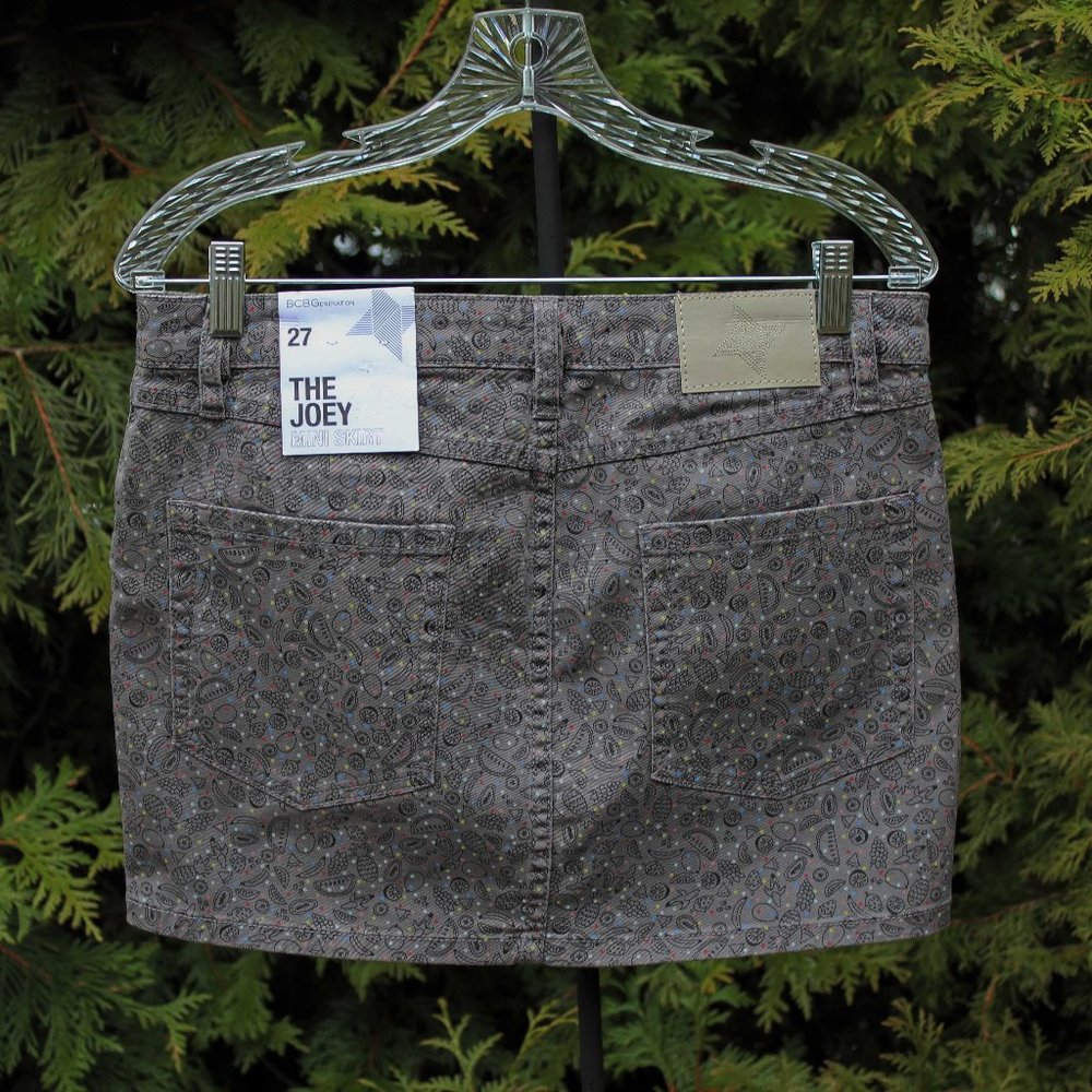 BCBGeneration "The Joey" Fruit Print Mini  Skirt NWT
